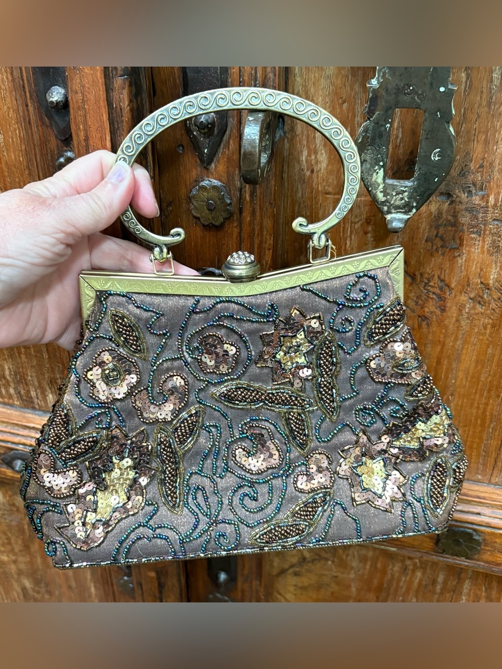1920s Style Floral Beaded Clutch or 
Shoulder Bag Gold Handle
EUC